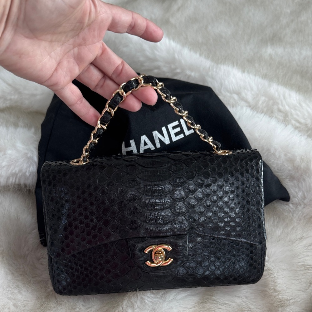 Chic Black Python Leather Bag - image 5